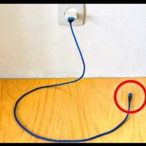 Never leave a charger in an outlet without your phone: I’ll expose the three major reasons